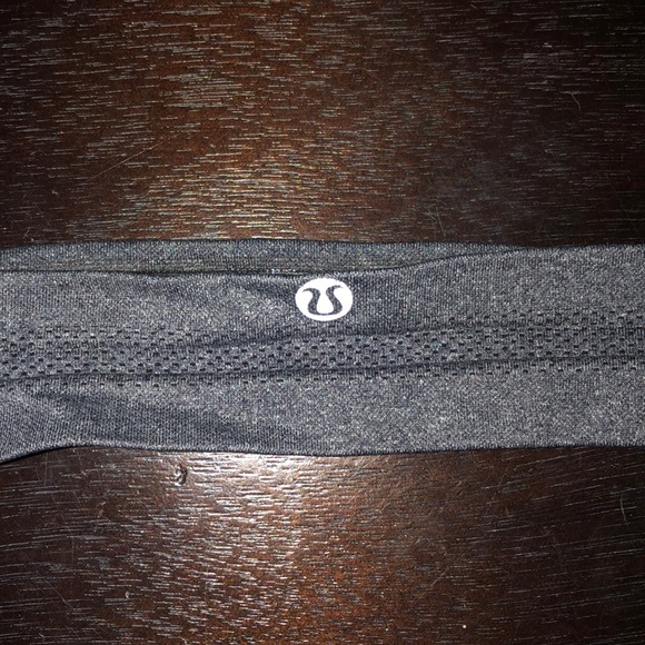 lululemon athletica Accessories - Lululemon headband